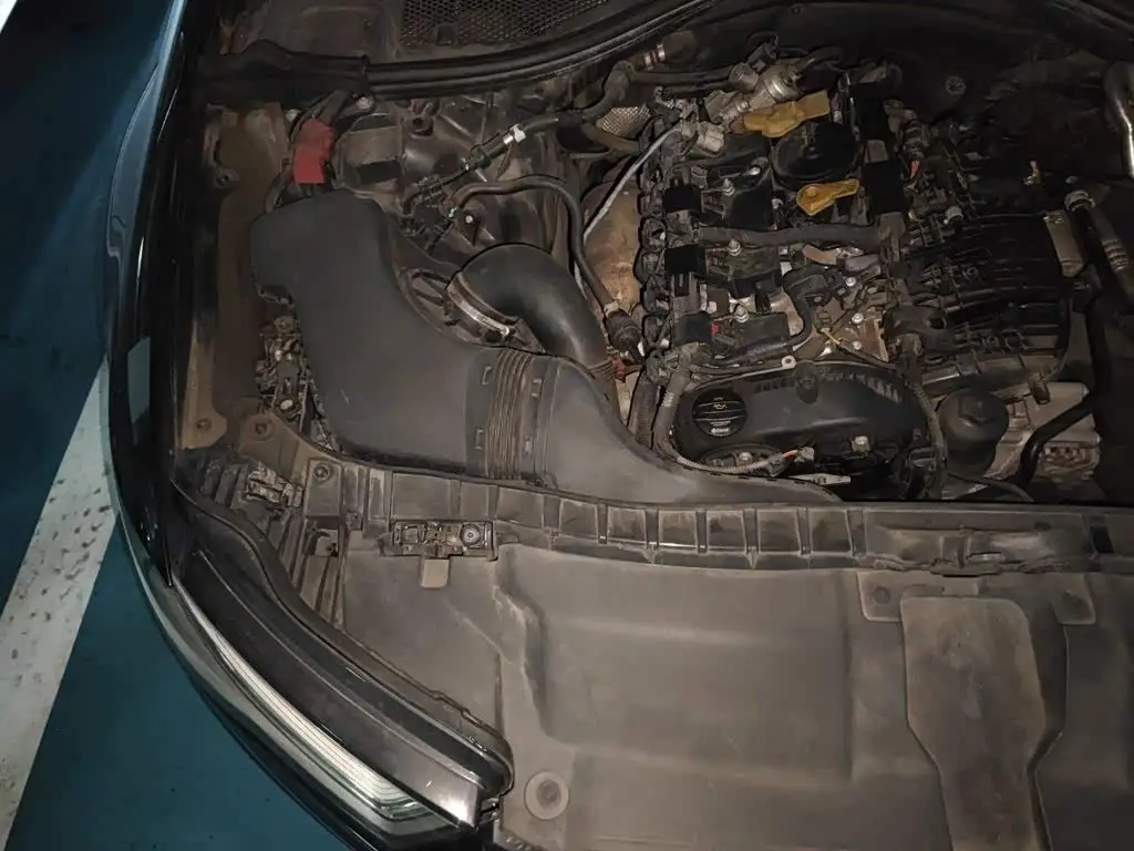 Audi A6L 2019 — Şəkil 18/20