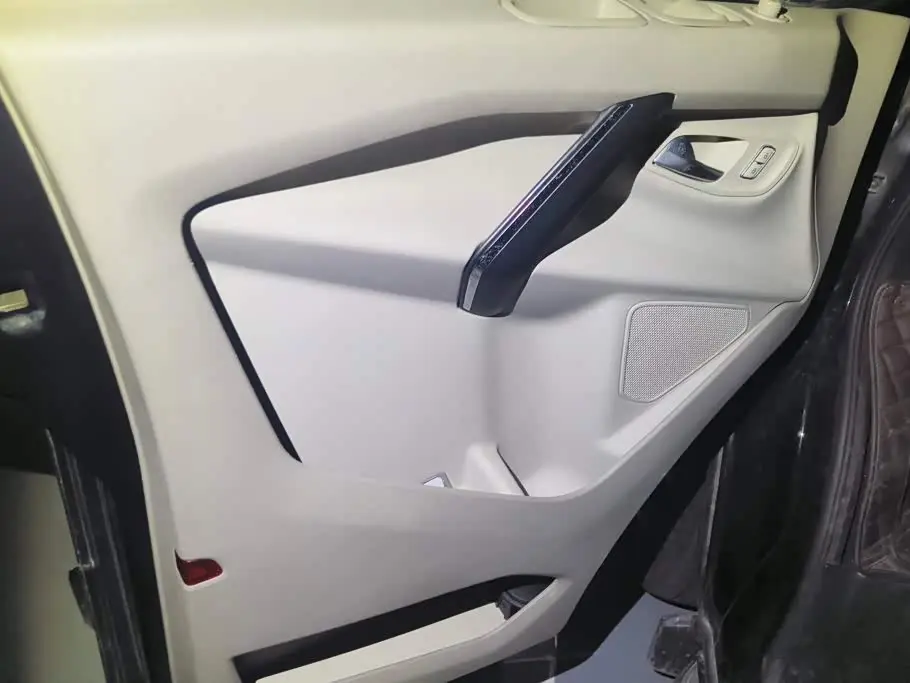 Ford Tourneo 2020 — Фото 7/16