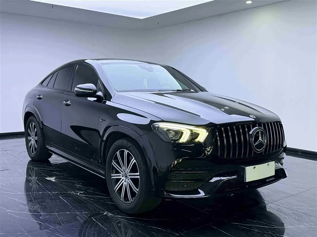 Mercedes-Benz GLE 2021 — Photo 3/20