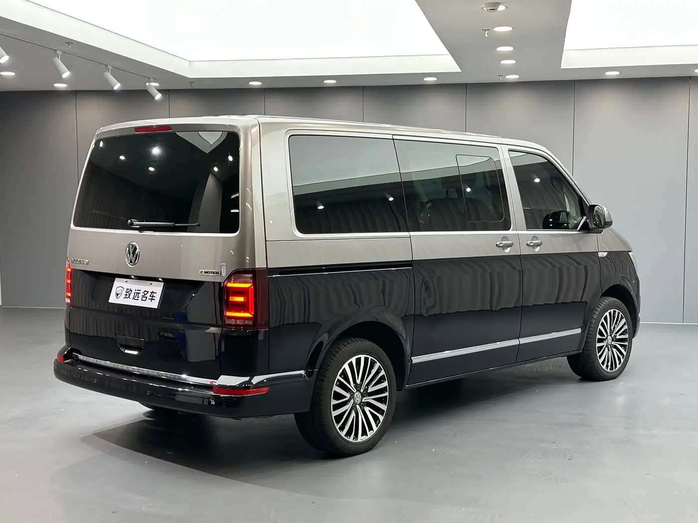 Volkswagen Multivan 2019 — Şəkil 4/20