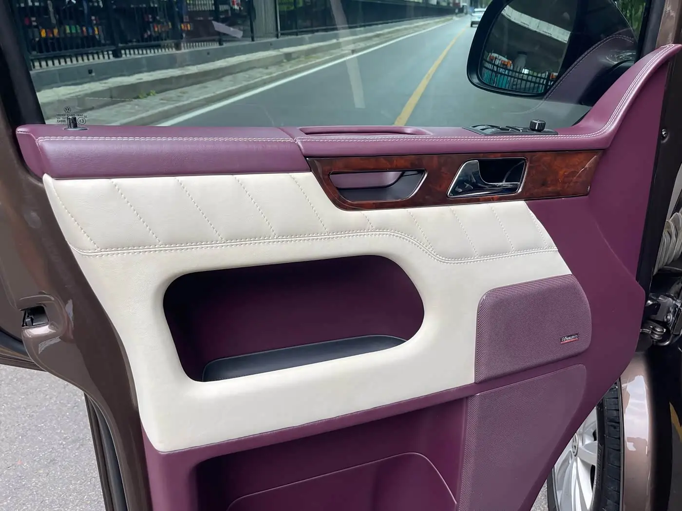 Volkswagen Multivan 2016 — Şəkil 7/13