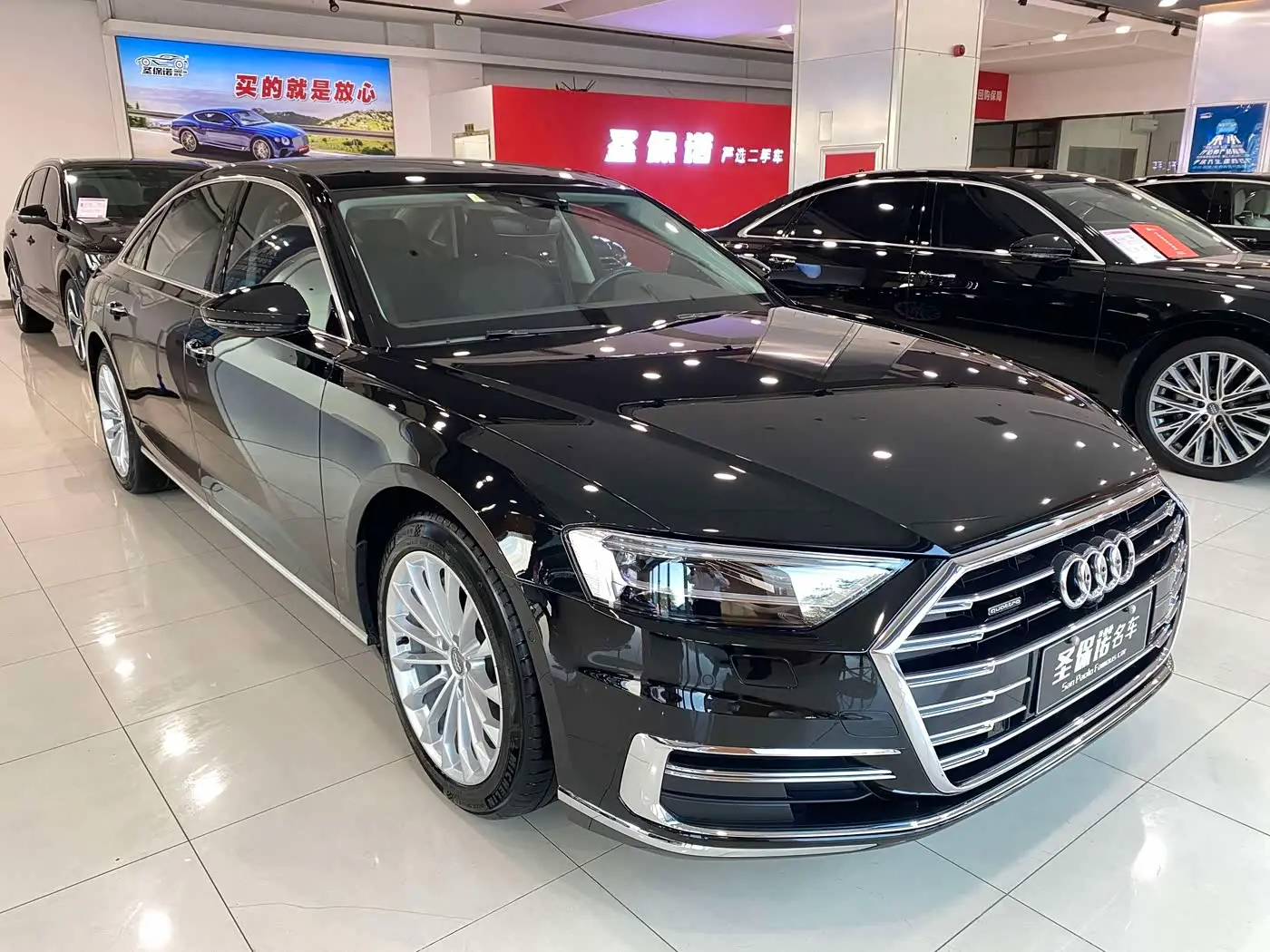 Audi A8 2019 — Şəkil 3/16
