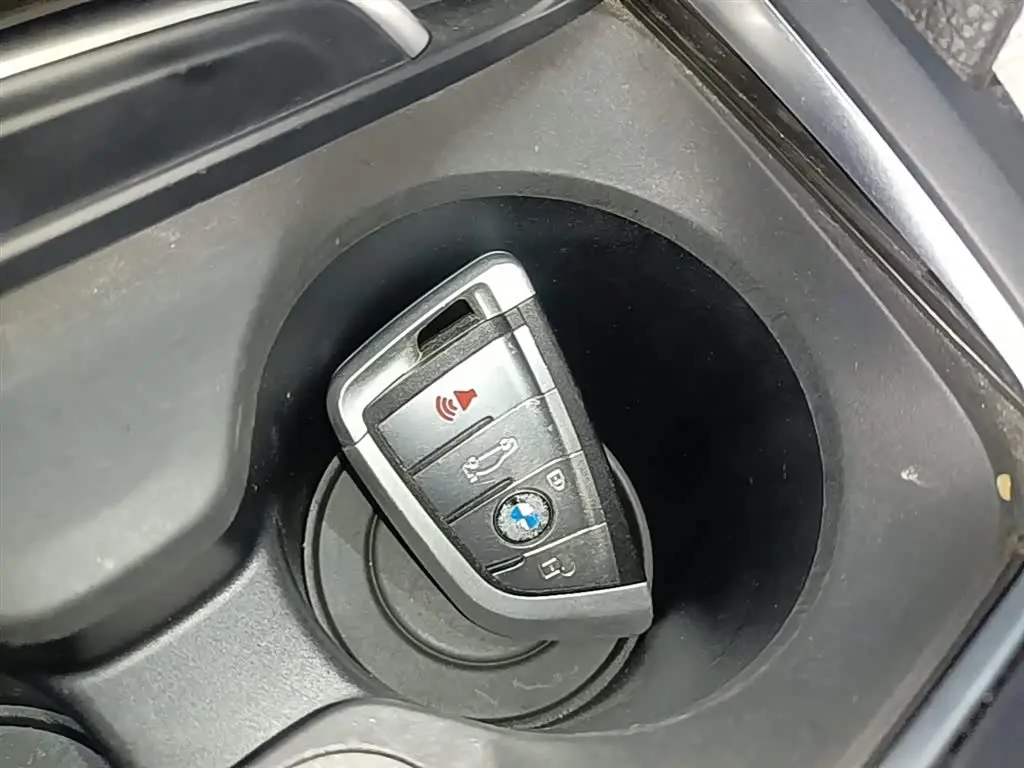 BMW 4 Series 2018 — Фото 9/20