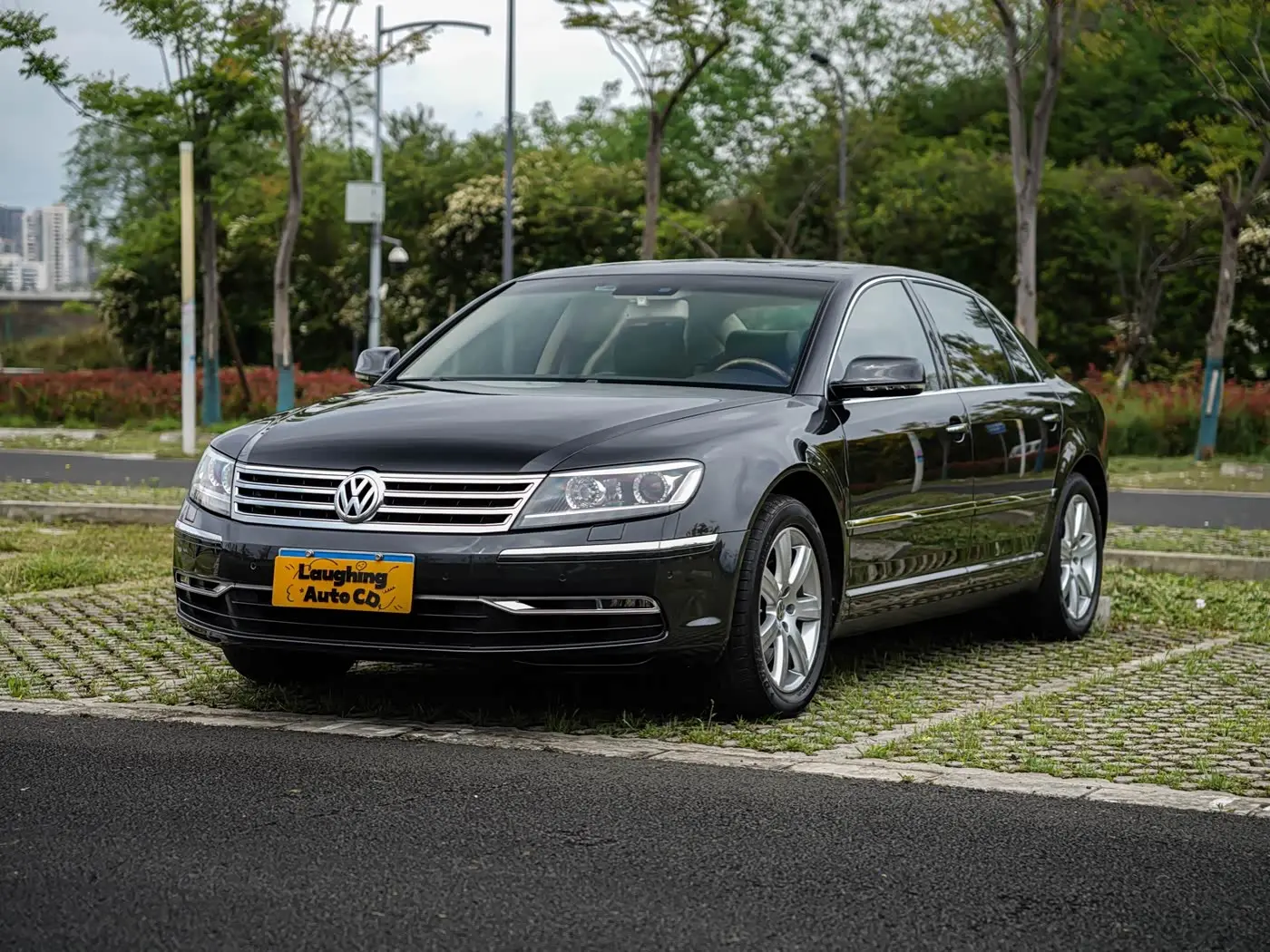 Volkswagen Phaeton 2014 — Şəkil 1/20