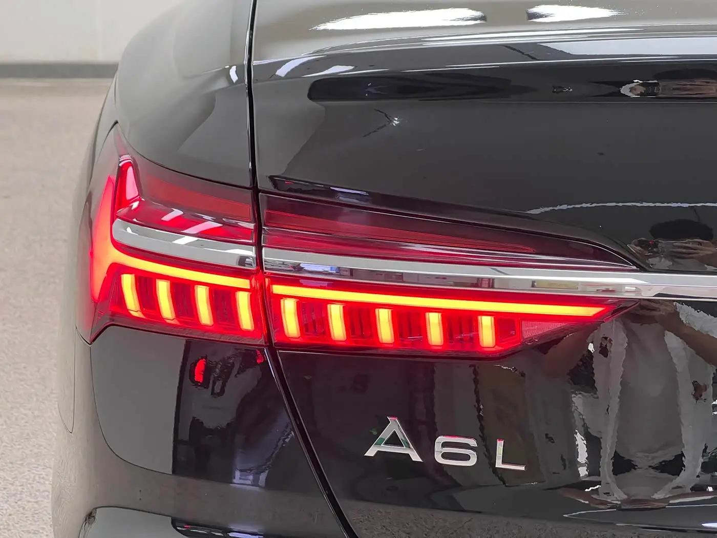 Audi A6L 2023 — Фото 12/20