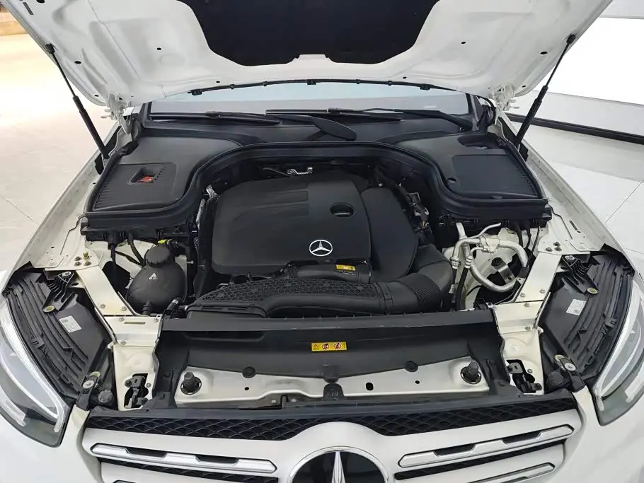 Mercedes-Benz GLC 2021 — Photo 10/16