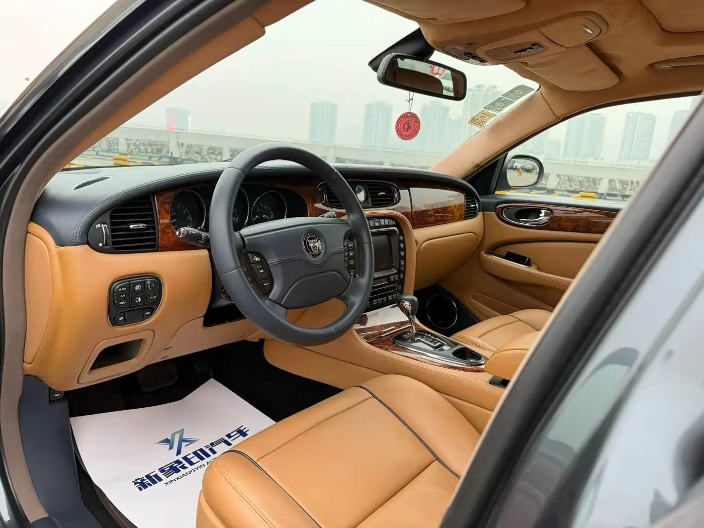 Jaguar XJ 2007 — Şəkil 4/9