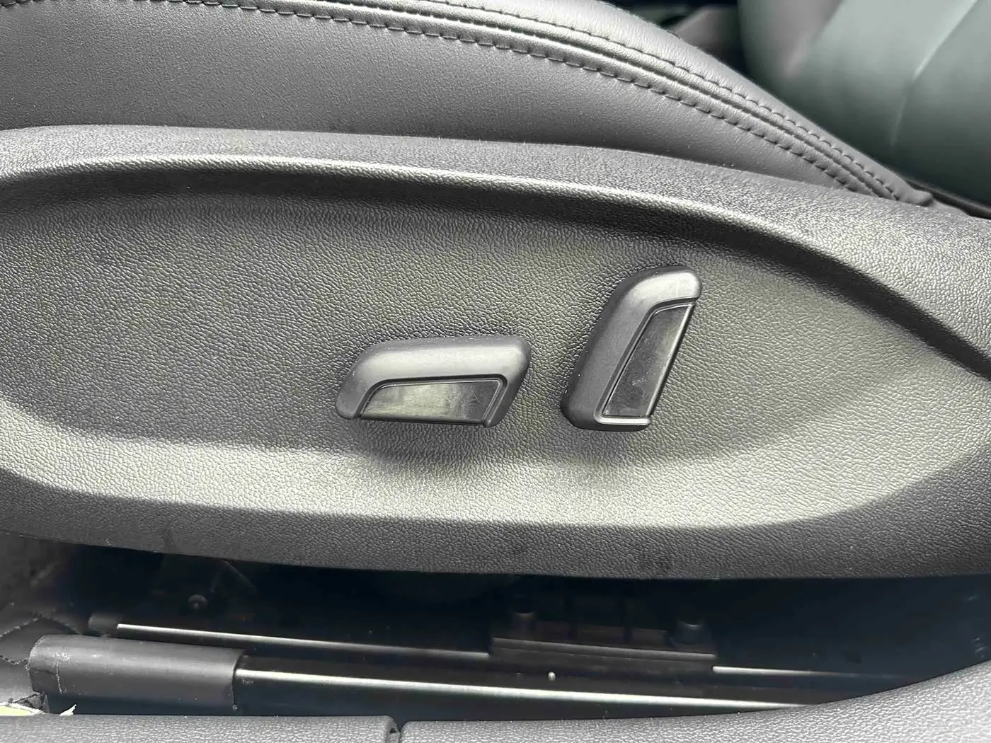 Audi A3 2023 — Şəkil 11/18