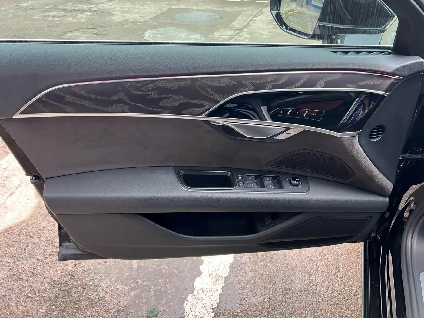Audi A8 2020 — Şəkil 17/20