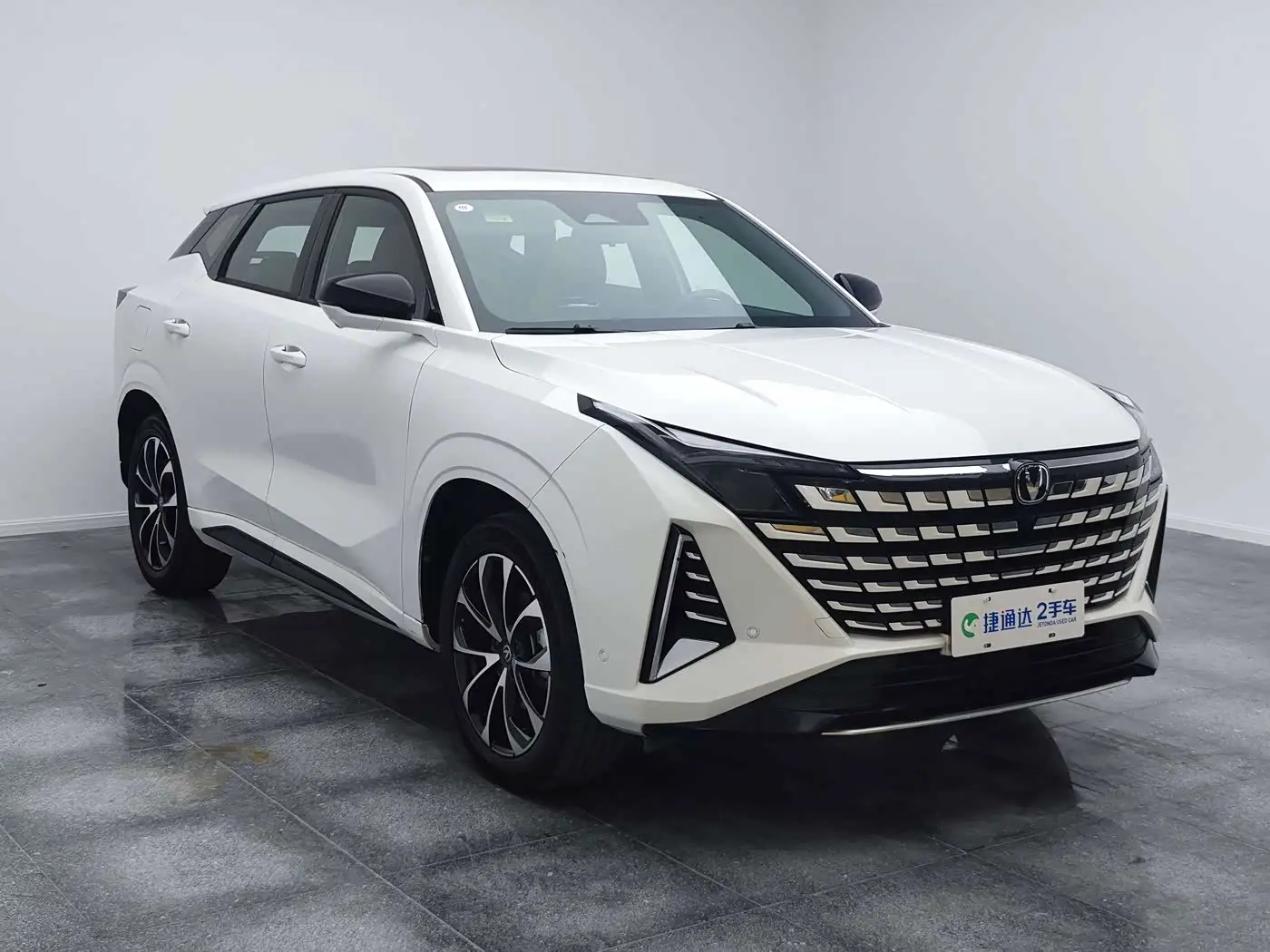 Changan UNI-Z New Energy 2024 — Şəkil 19/20