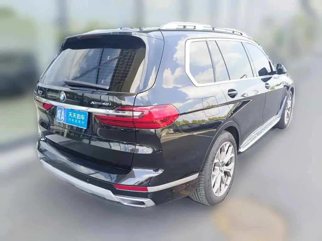 BMW X7 2021 — Şəkil 2/13