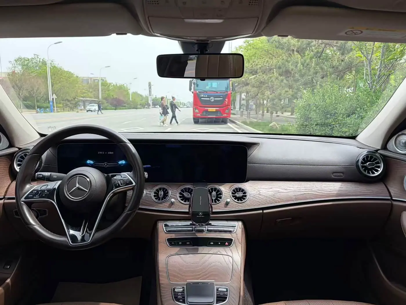Mercedes-Benz E-Class 2021 — Şəkil 18/18