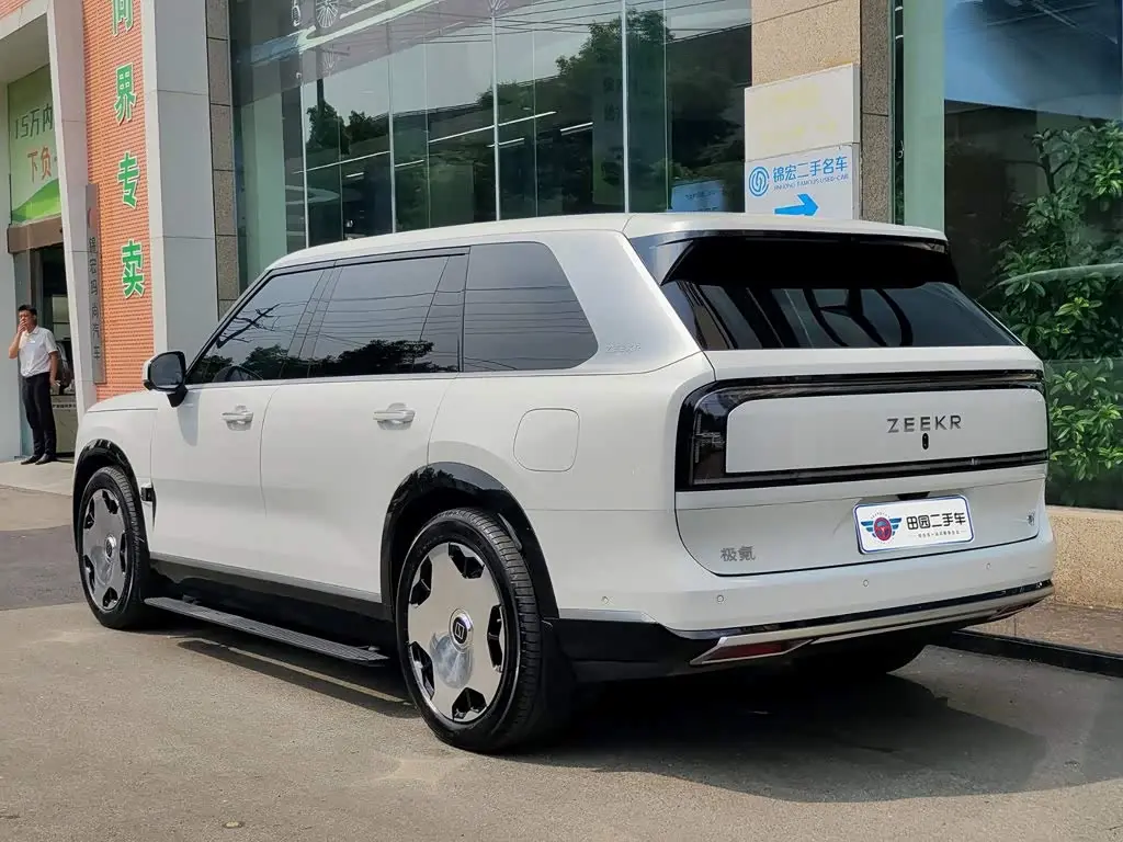 ZEEKR 9X 2026 — Photo 4/11