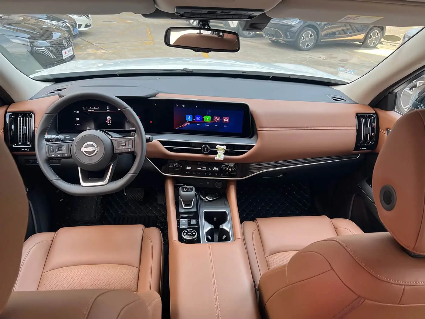 Nissan Terra 2025 — Photo 9/20