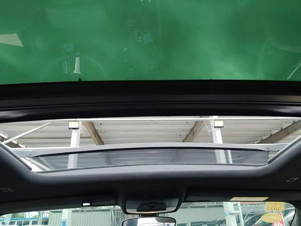 BMW X2 2021 — Фото 18/20