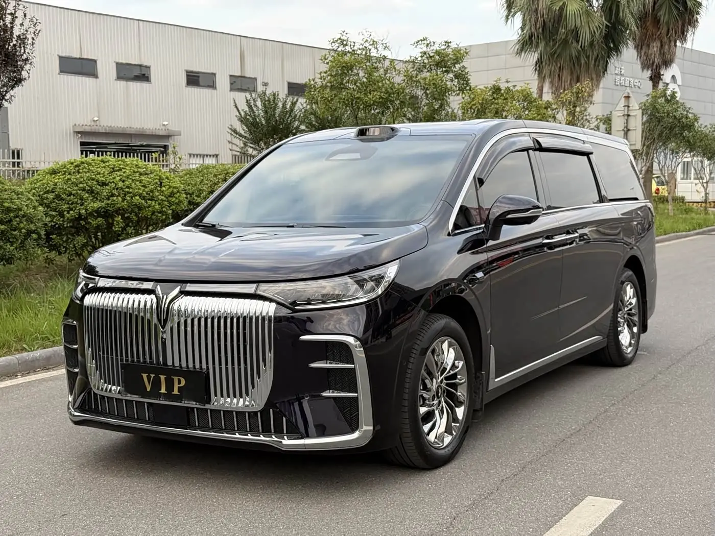 Voyah Auto Voyah Dreamer 2025 — Şəkil 1/18