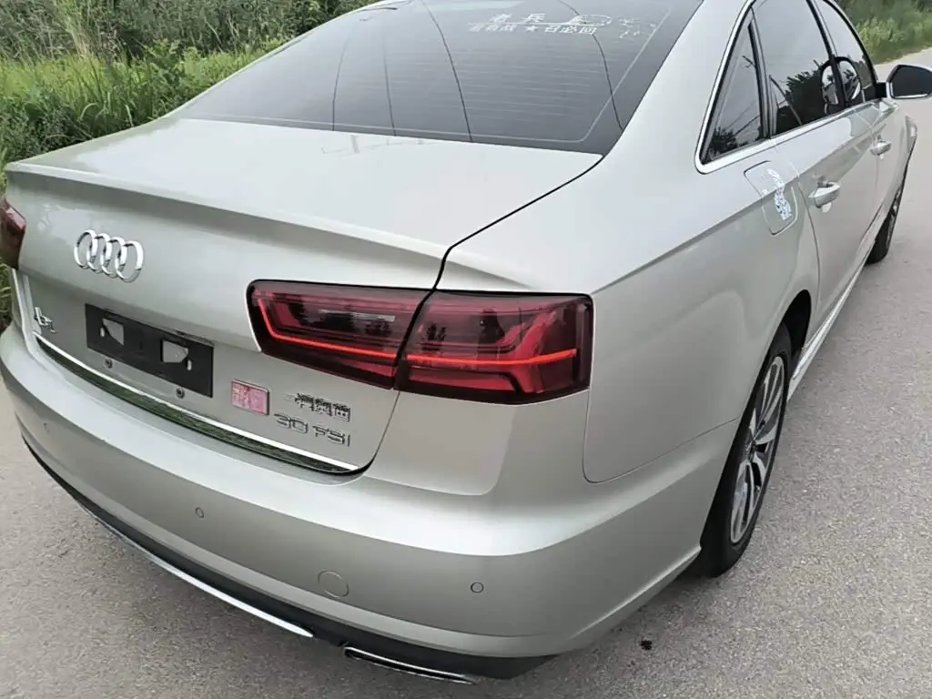 Audi A6L 2017 — Photo 8/20
