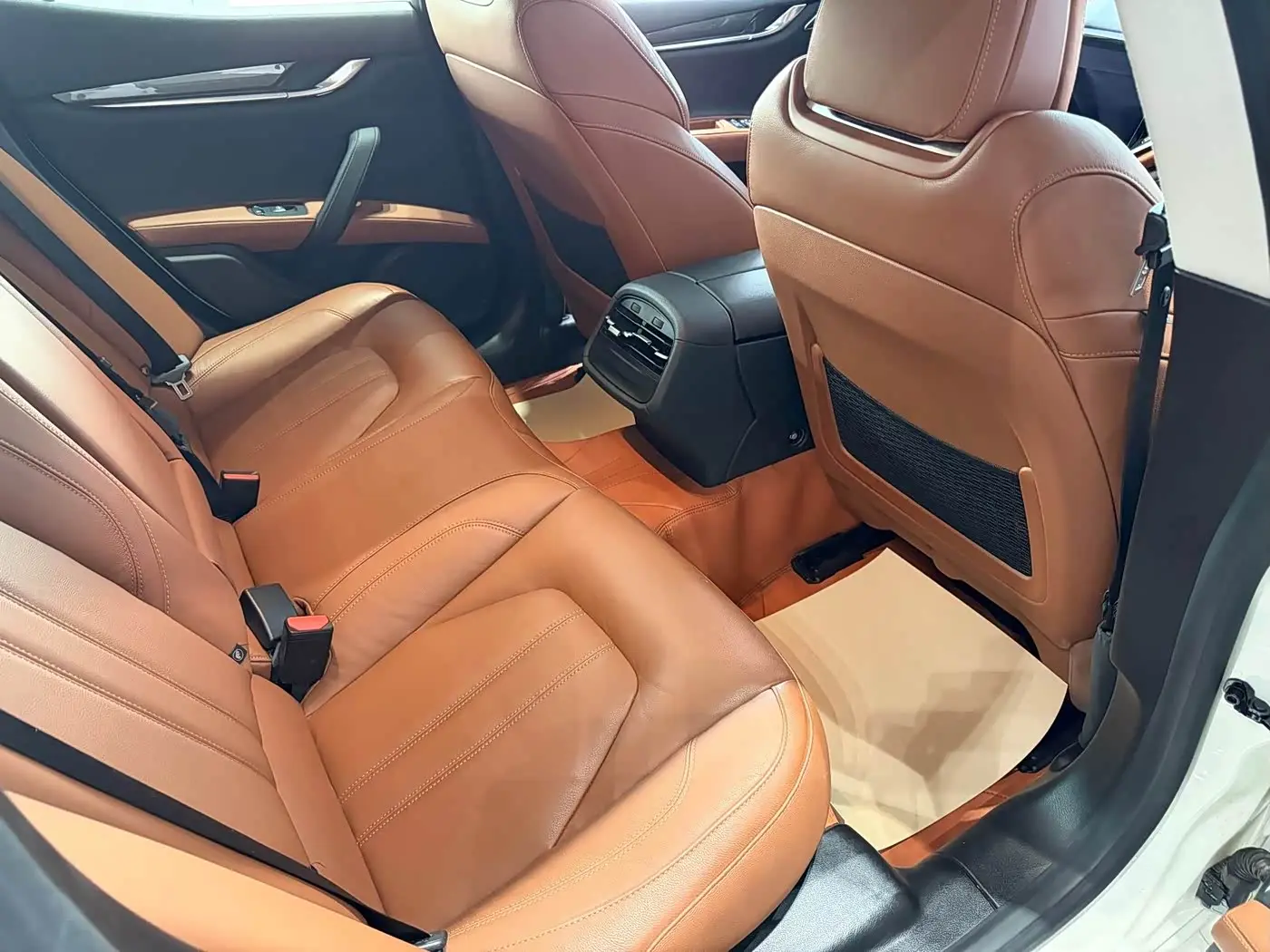 Maserati Ghibli 2021 — Photo 14/20