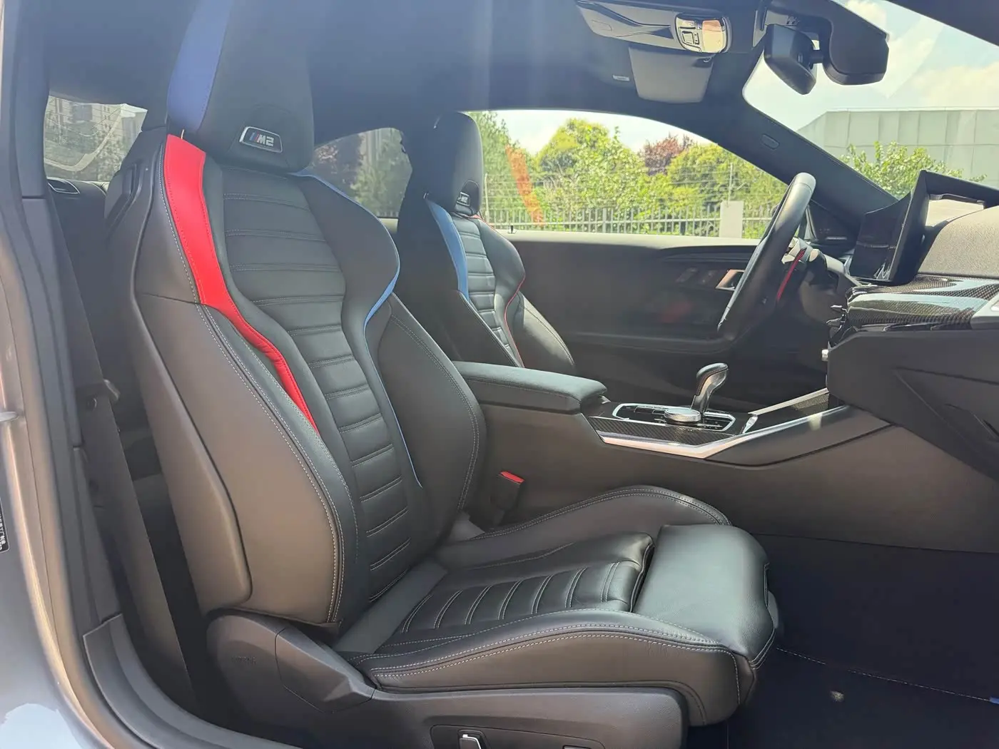 BMW M2 2025 — Photo 11/20