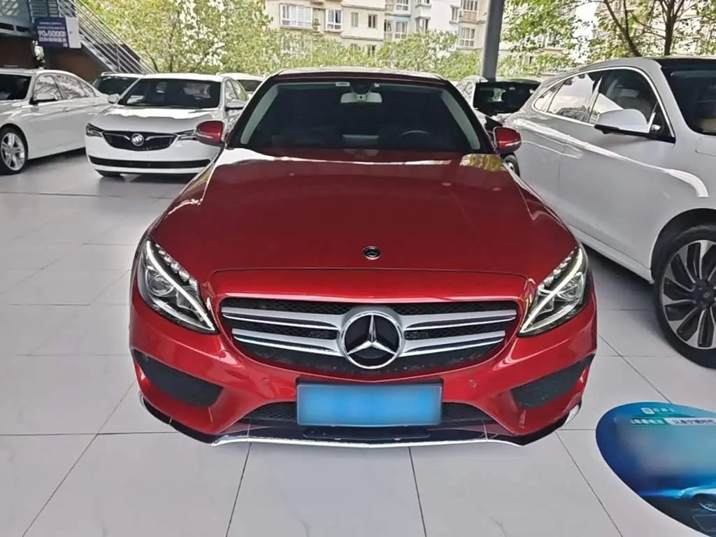 Mercedes-Benz C-Class 2018 — Photo 3/20