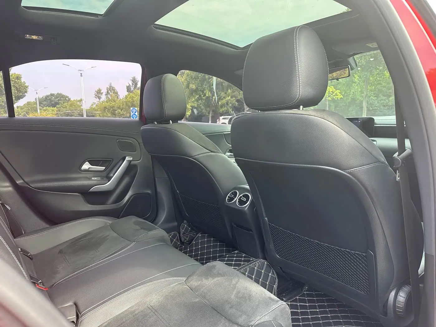 Mercedes-Benz A-Class 2019 — Şəkil 9/16