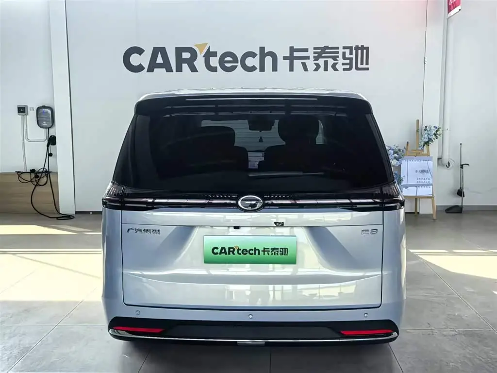 GAC Trumpchi Trumpchi E8 NEV 2024 — ფოტო 4/12