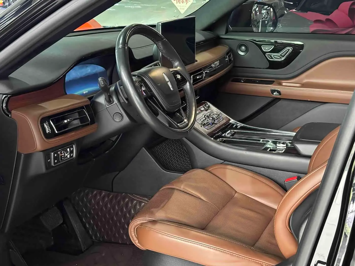 Lincoln Aviator 2022 — Şəkil 6/20