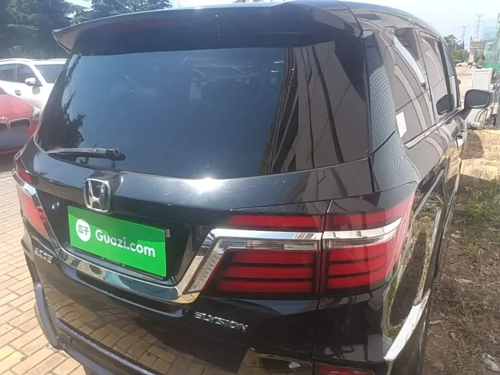 Honda Elysion 2019 — Şəkil 7/20