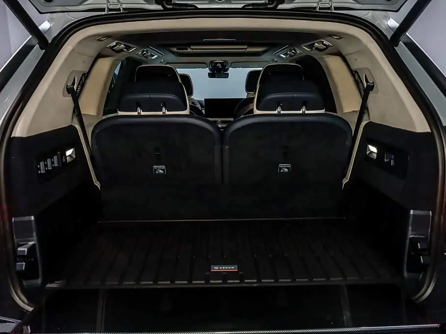 ZEEKR 9X 2026 — Photo 6/20