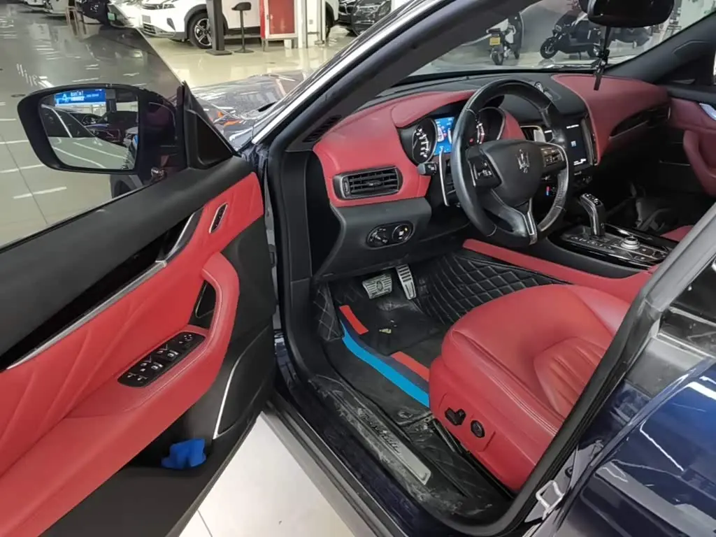 Maserati Levante 2020 — Şəkil 16/20