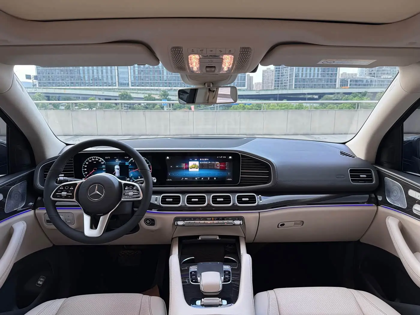 Mercedes-Benz GLE 2020 — Фото 8/15