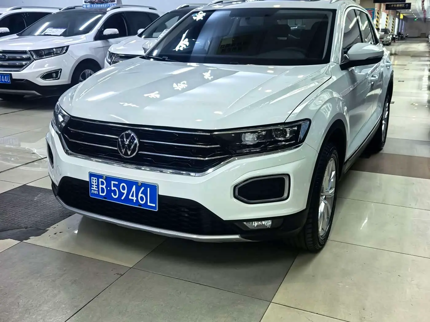 Volkswagen T-ROC 2022 — Фото 1/13