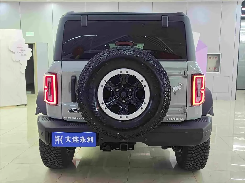 Ford Bronco 2026 — Şəkil 6/19