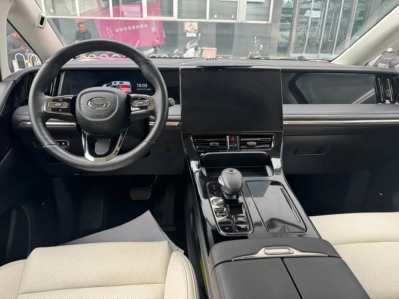 GAC Trumpchi Trumpchi E9 2023 — Photo 13/18