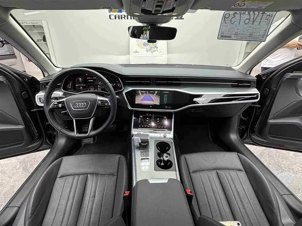 Audi A6 2023 — Photo 9/16