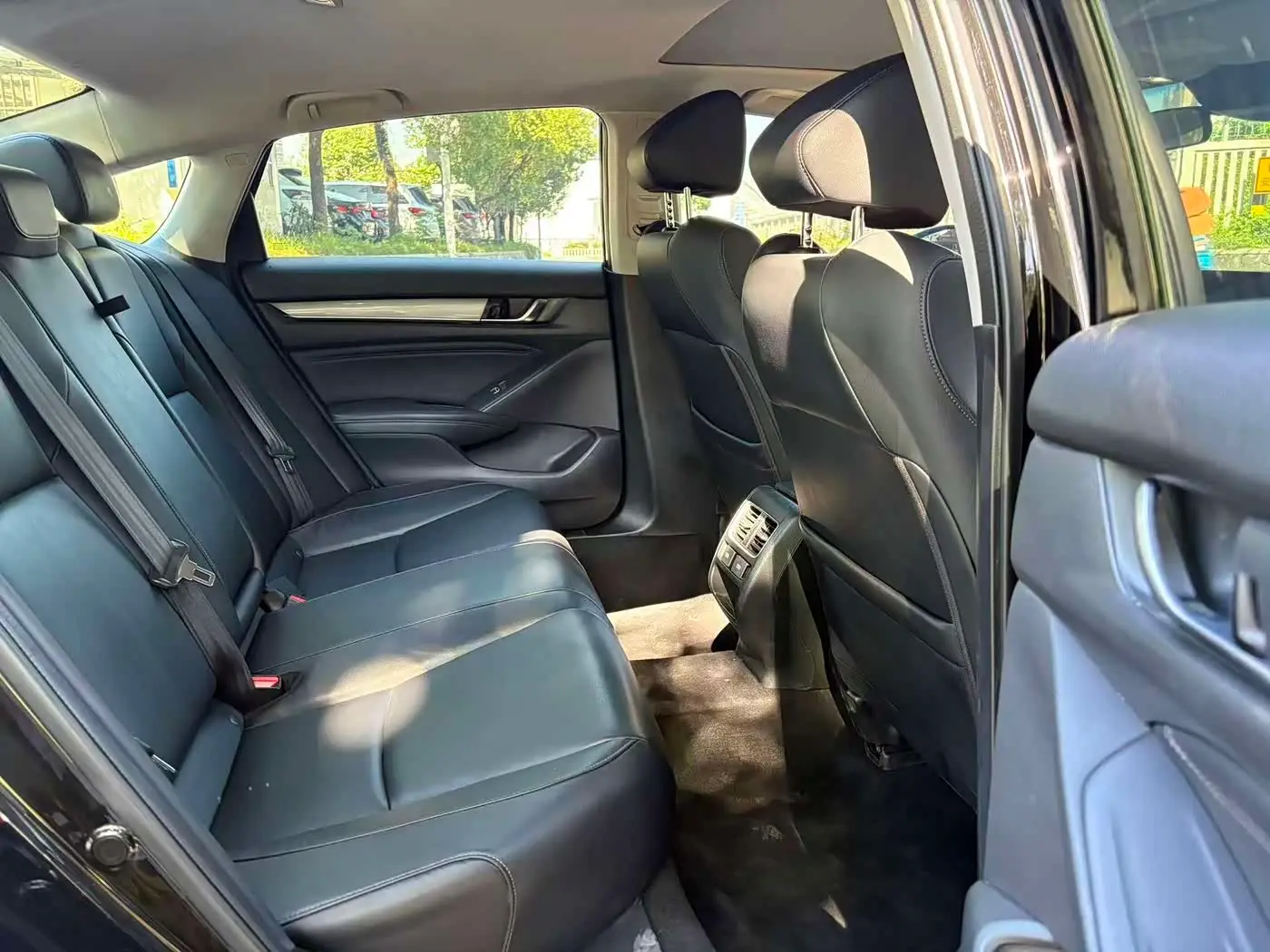 Honda Accord 2023 — Şəkil 14/16