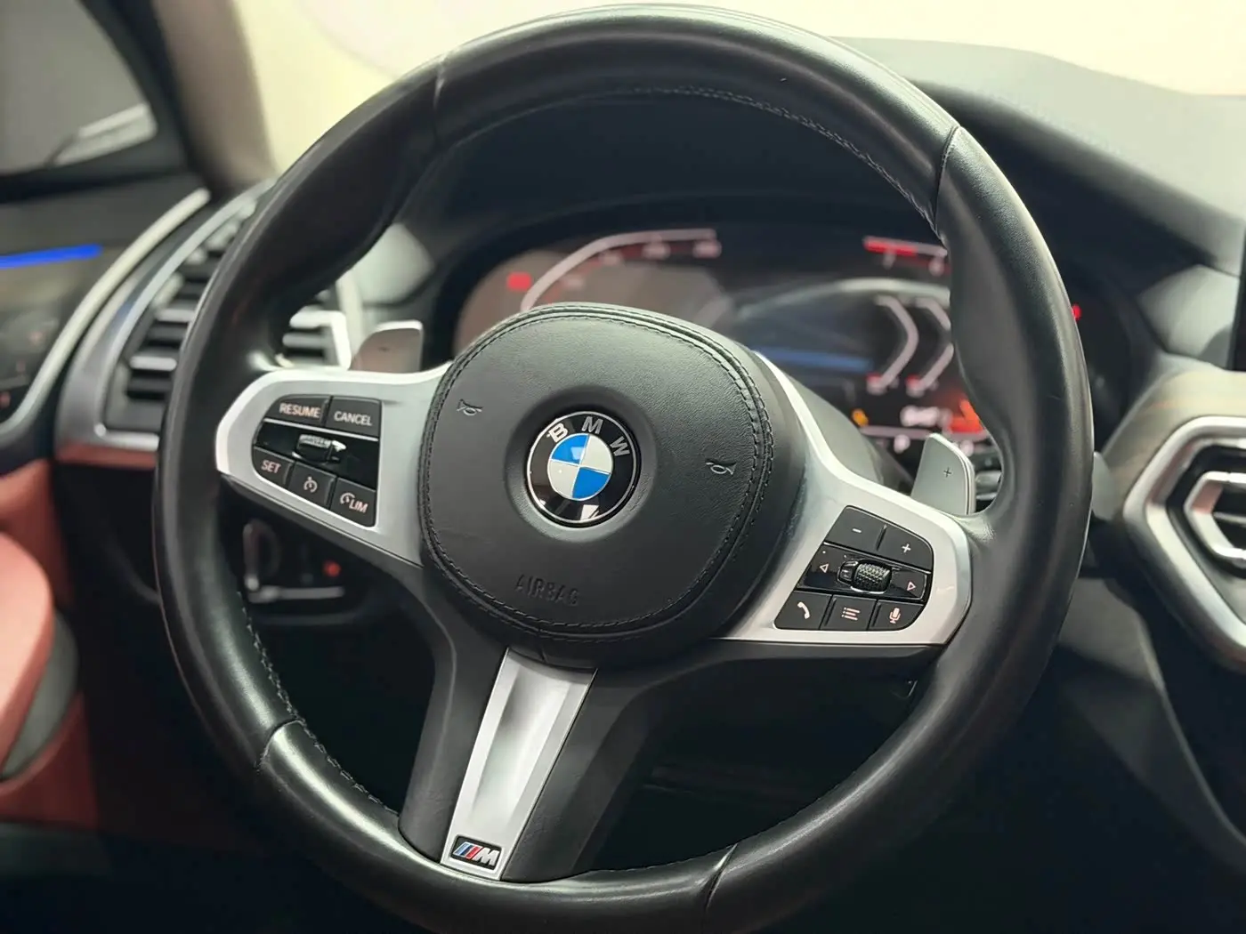 BMW X3 2021 — Photo 12/19