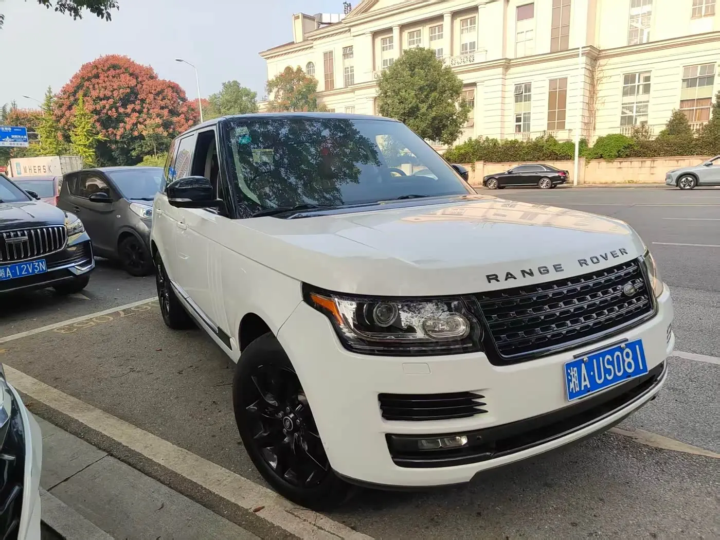 Land Rover Range Rover 2014 — Photo 2/9