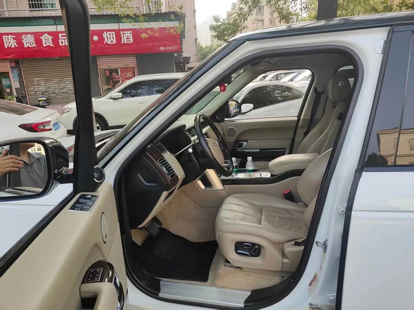 Land Rover Range Rover 2014 — Photo 6/9