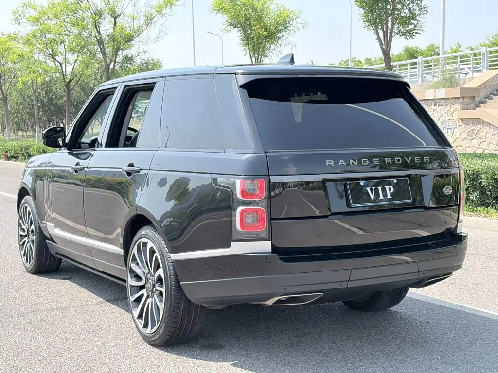 Land Rover Range Rover 2020 — Photo 7/9