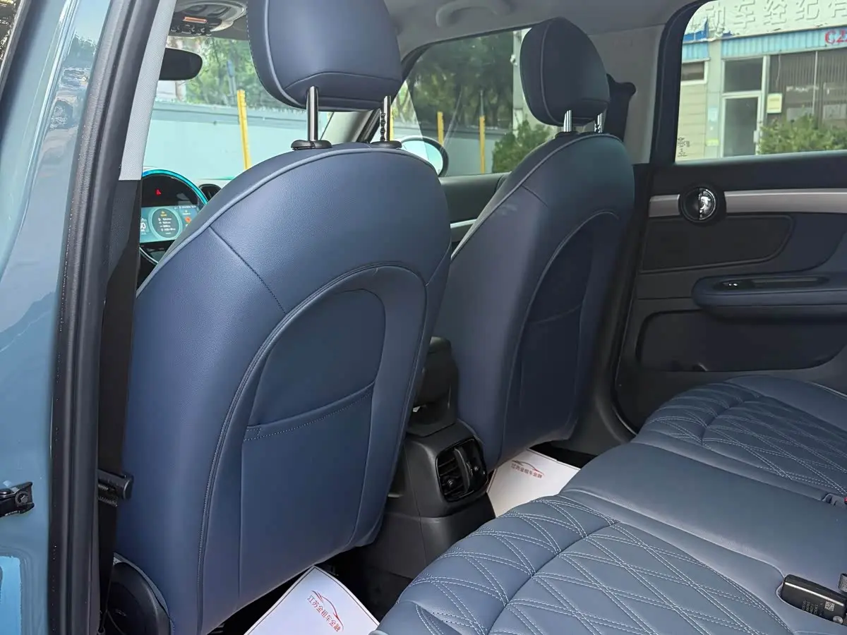 MINI COUNTRYMAN 2023 — Photo 15/20