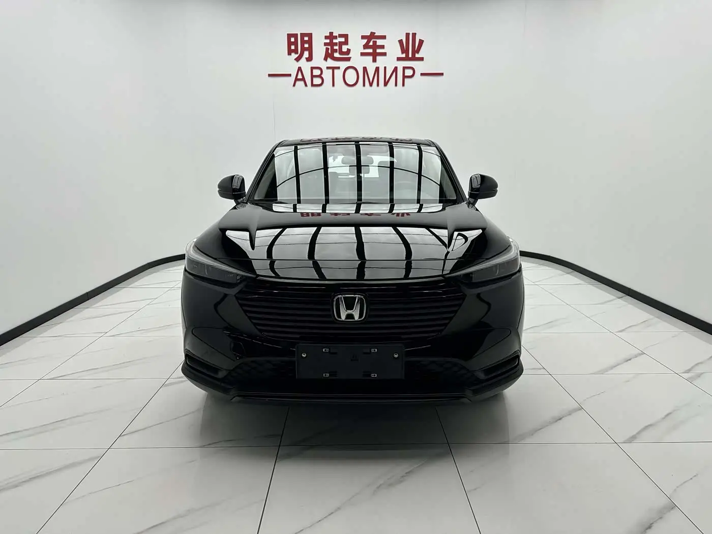 Honda Vezel 2023 — Фото 2/18
