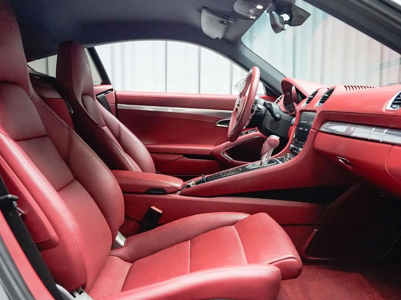 Porsche 718 2022 — Photo 17/20