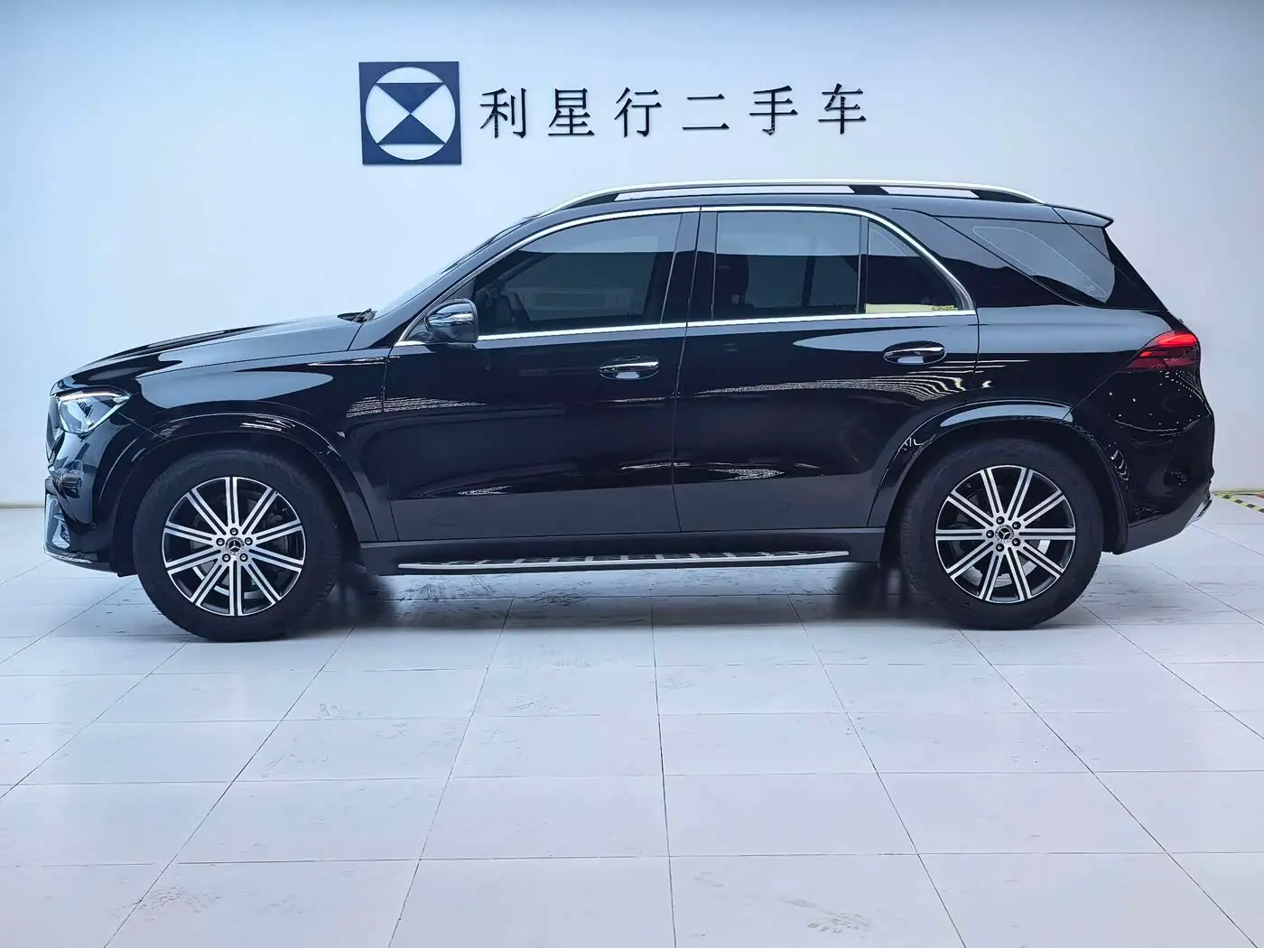 Mercedes-Benz GLE 2026 — Photo 2/17