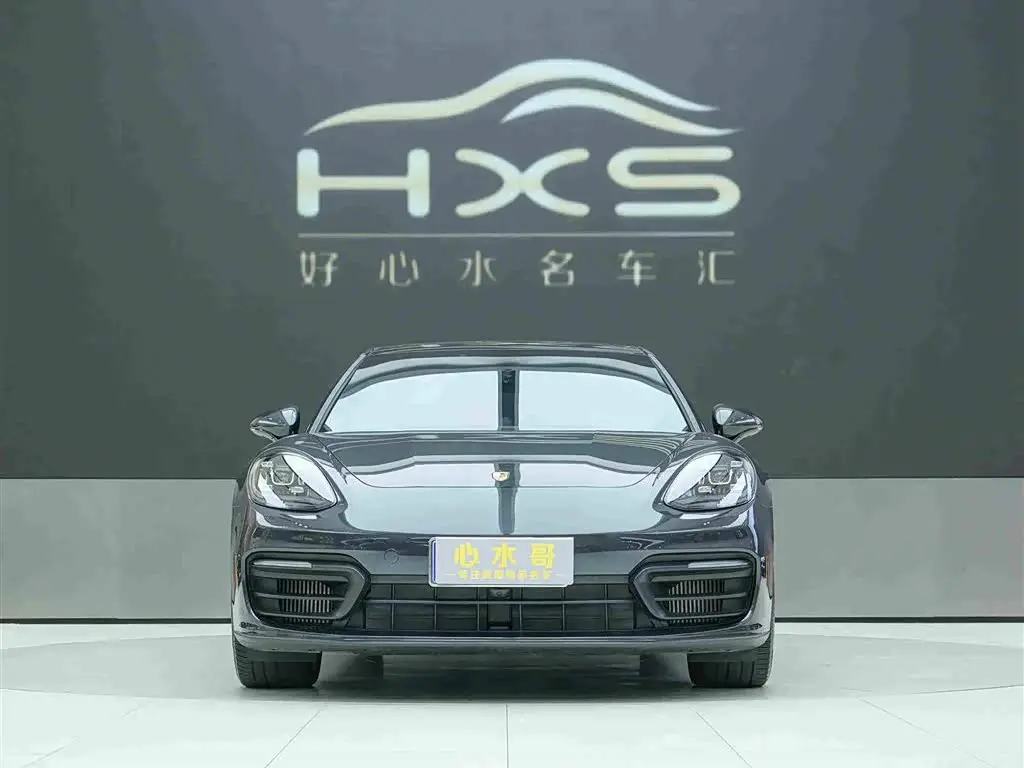 Porsche Panamera 2022 — Photo 2/20