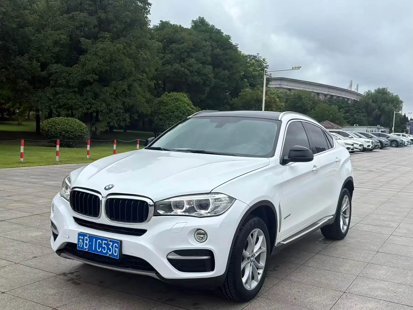 BMW X6 2016 — Photo 1/9
