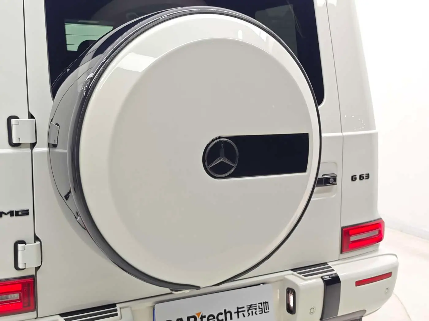 Mercedes-Benz G-Class 2022 — Фото 17/20