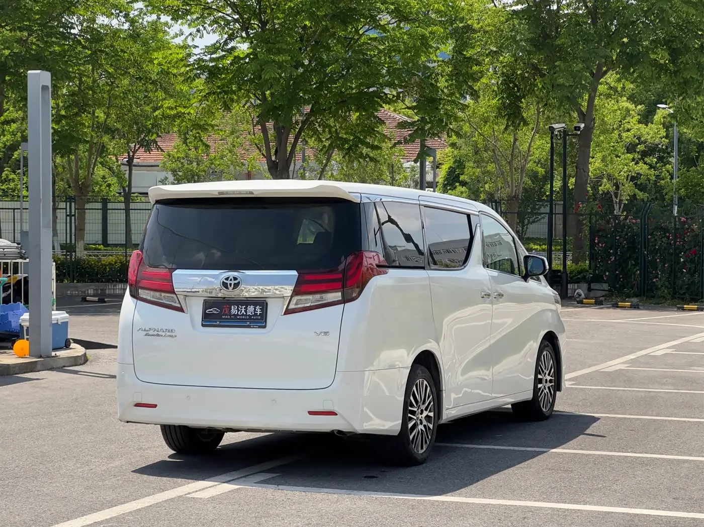 Toyota Alphard 2017 — Фото 5/20