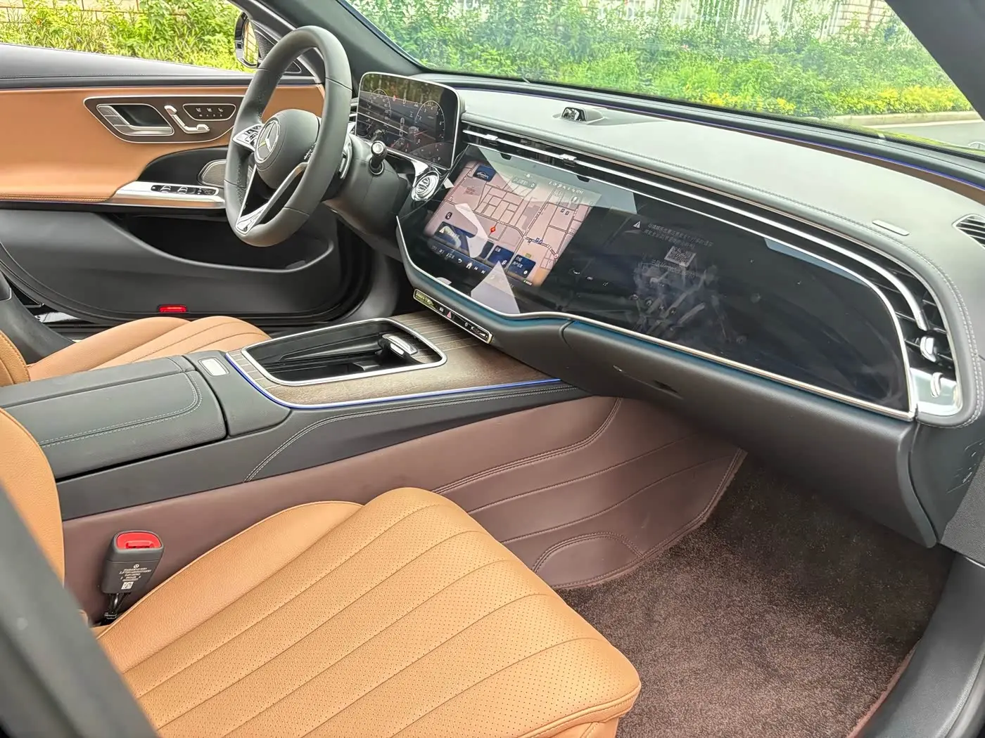 Mercedes-Benz E-Class 2025 — Şəkil 14/16
