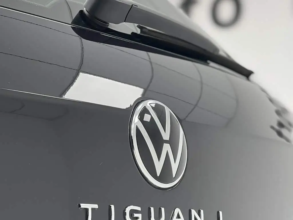 Volkswagen Tiguan L 2022 — Фото 13/20